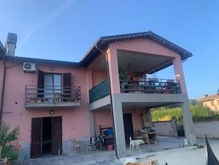 Villa bifamiliare - Foligno, PG
