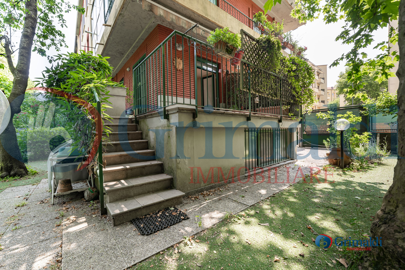 MBJ02704-HDR.jpg
