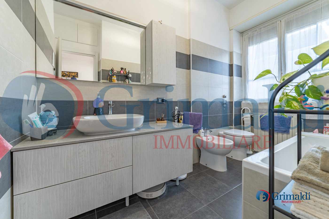 MBJ05528-HDR.jpg