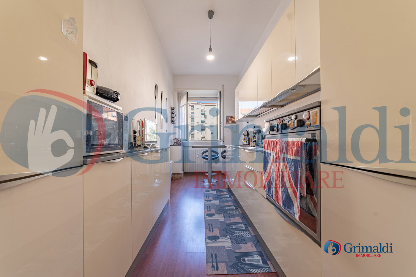MBJ05549-HDR.jpg