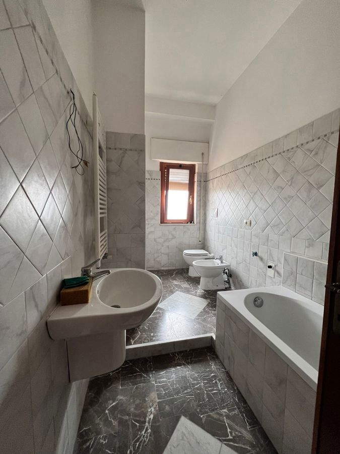 1887671d-6236-426d-aa6a-1b2ce7e99761.jpg