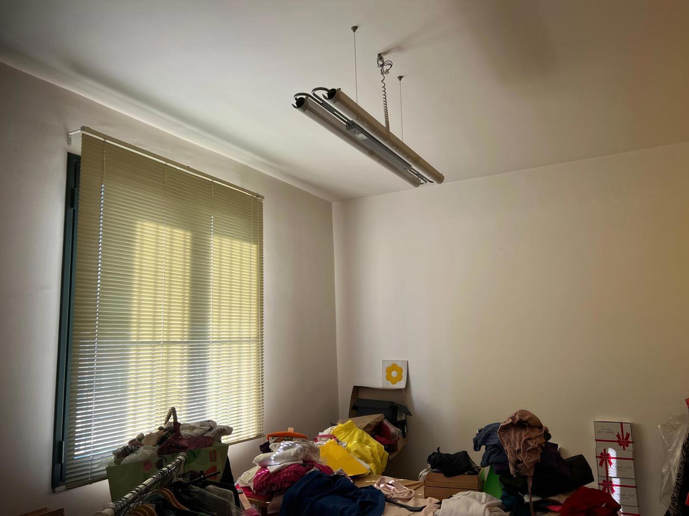 4bd709bf-accf-4033-8bed-ad559ad3e5ca.jpg