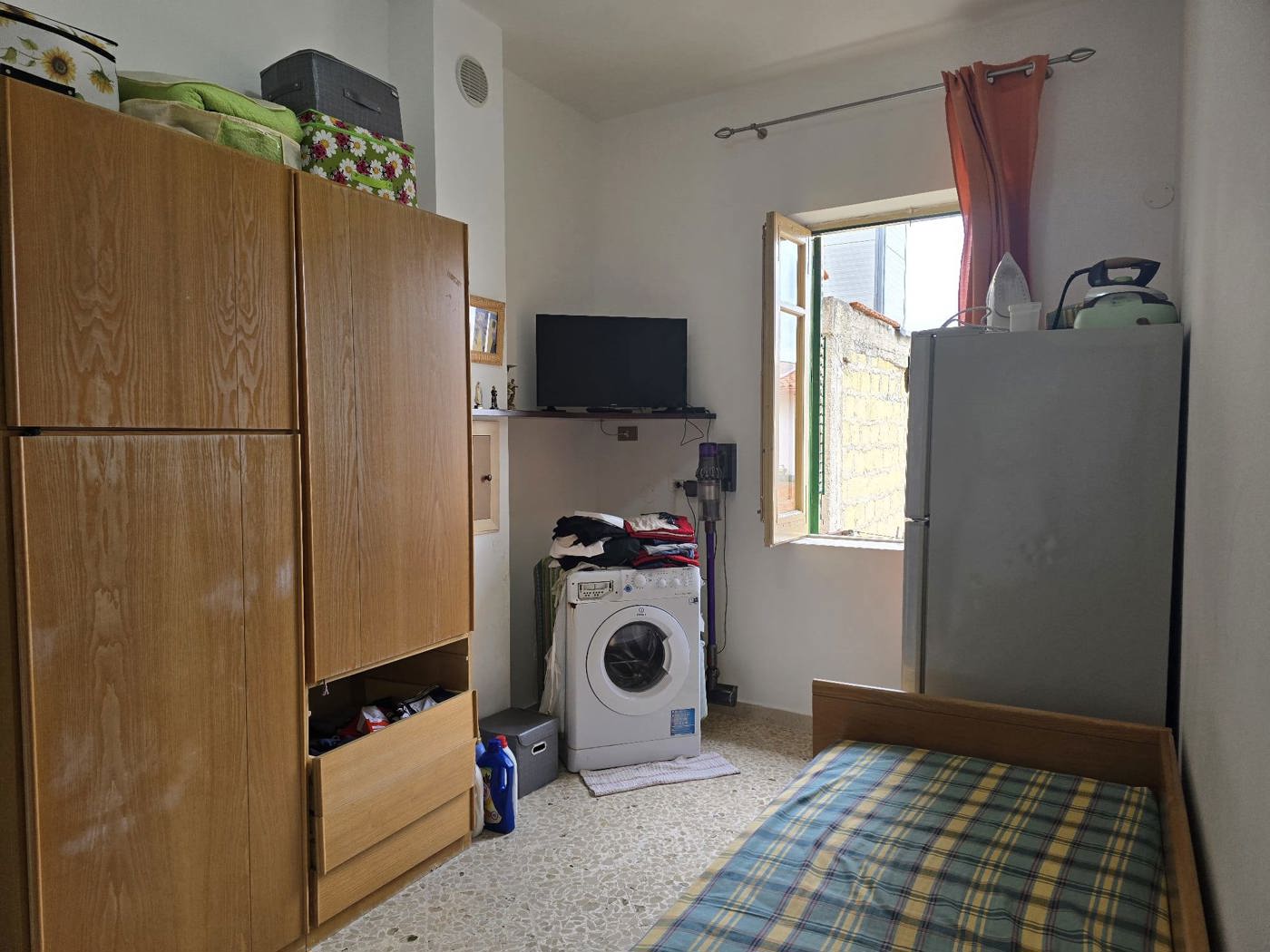 fa64fad0-1210-4dc6-8aea-b435050e66c0.jpg