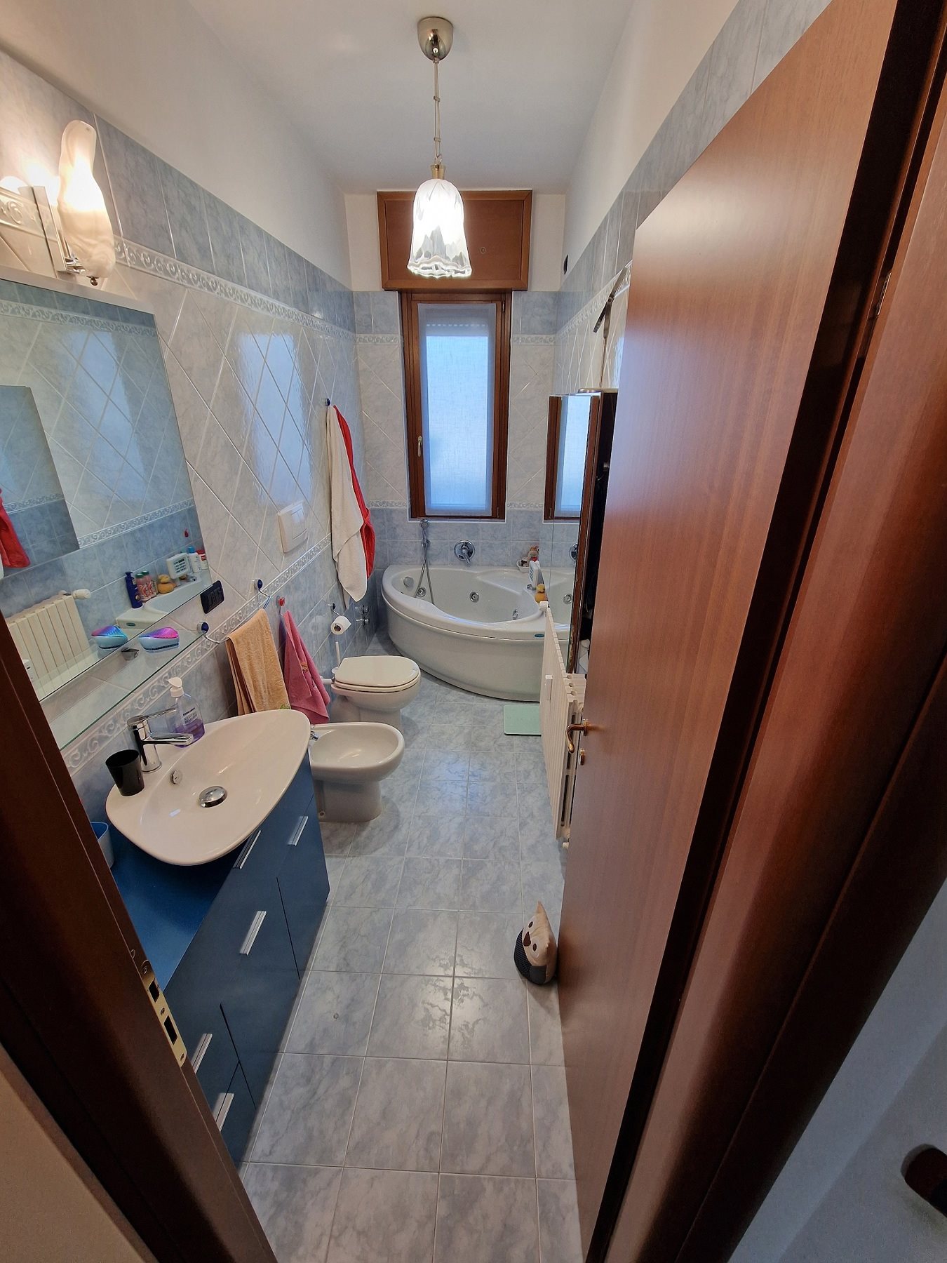 Bagno principale 1.jpg