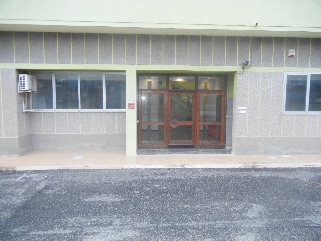 INGRESSO UFFICI.JPG