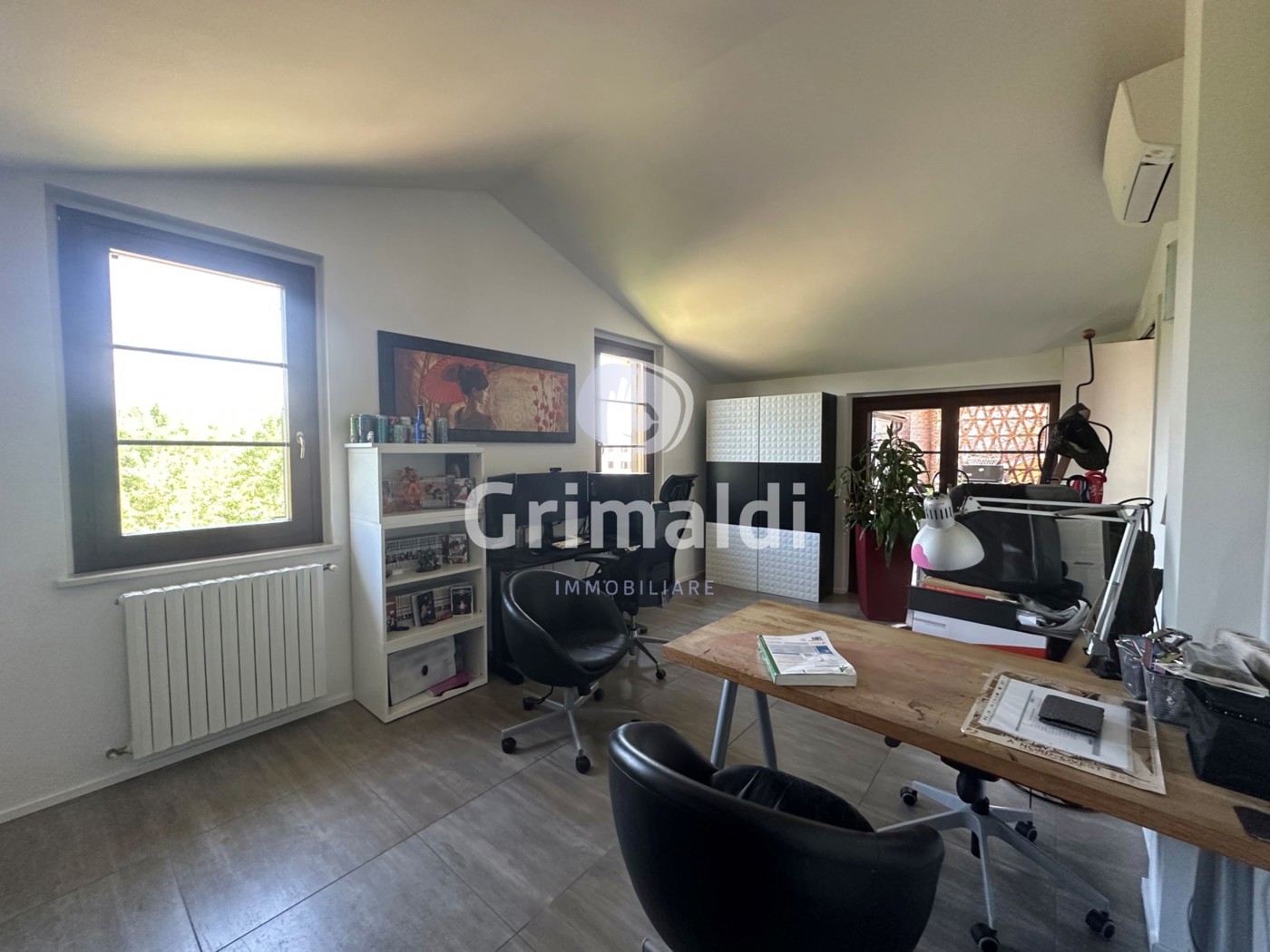 camera-studio.jpg
