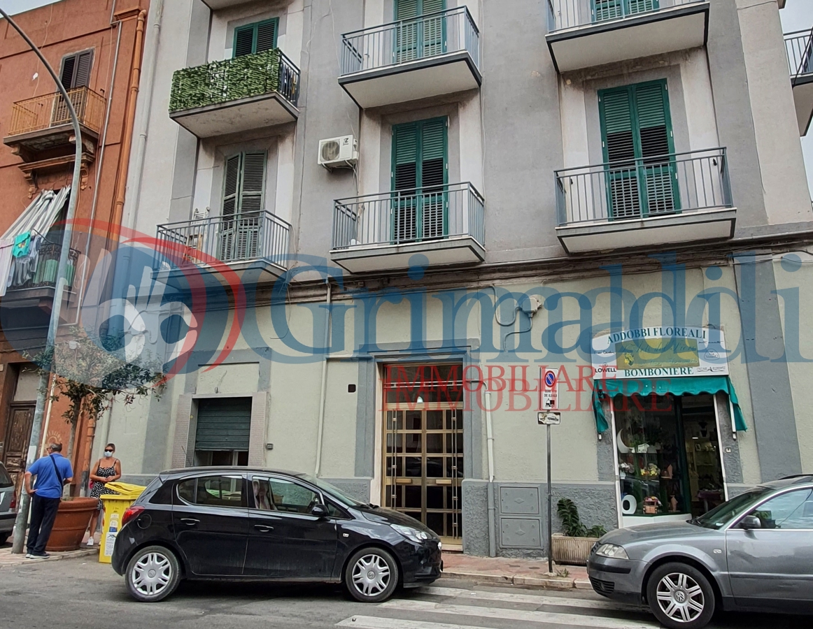 LOCALE COMMERCIALE TARANTO TAMBURI 95 MQ. OTTIMO STATO 6 VANI.jpeg