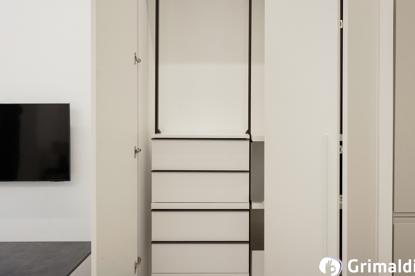 Via Cesare Da Sesto 10 Milano - Monolocale Primo Piano  - 46.jpg