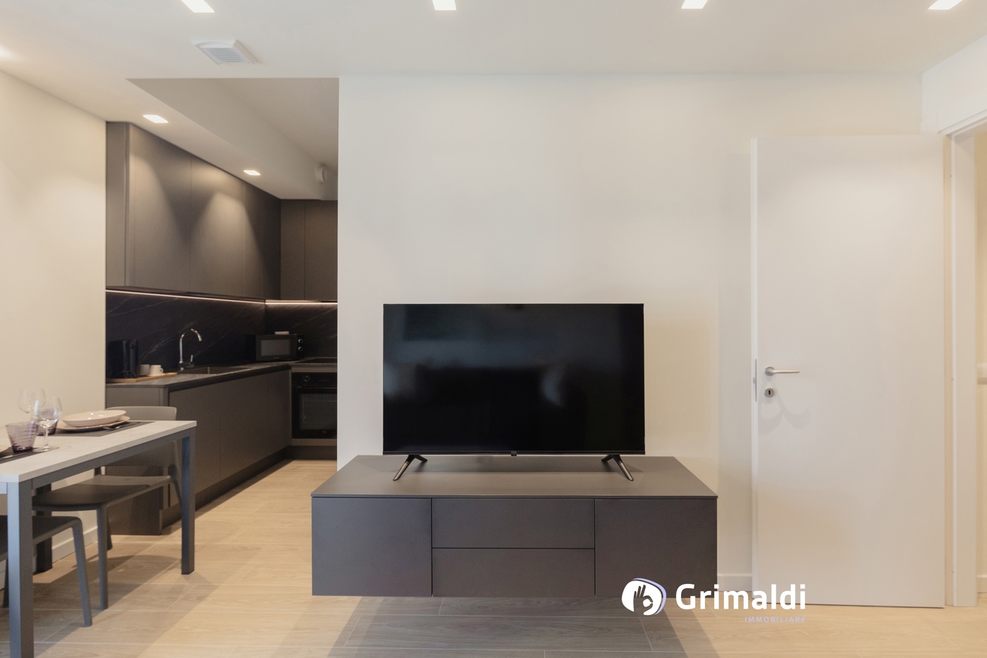 Via Gonin 58 - Monolocale quarto piano - 16.jpg
