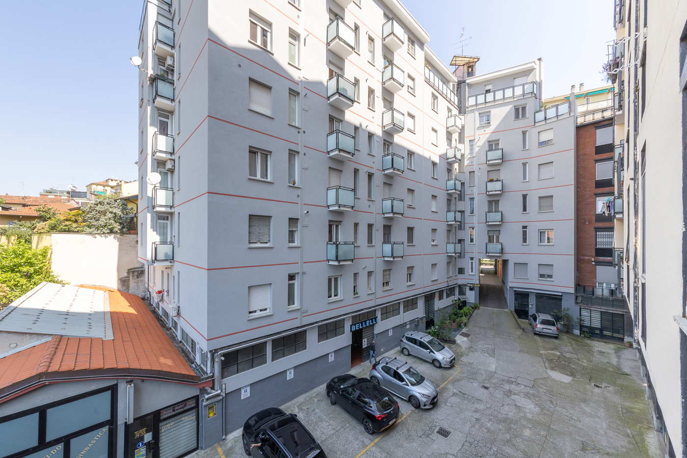 affaccio cortile.jpg