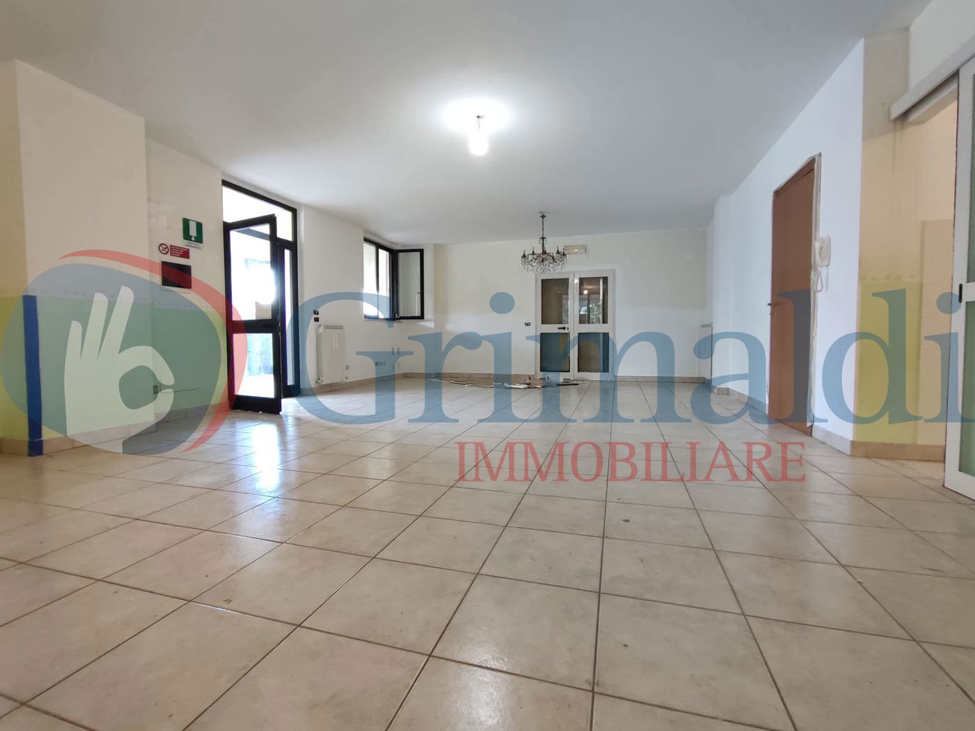 open space lato cucina.jpeg