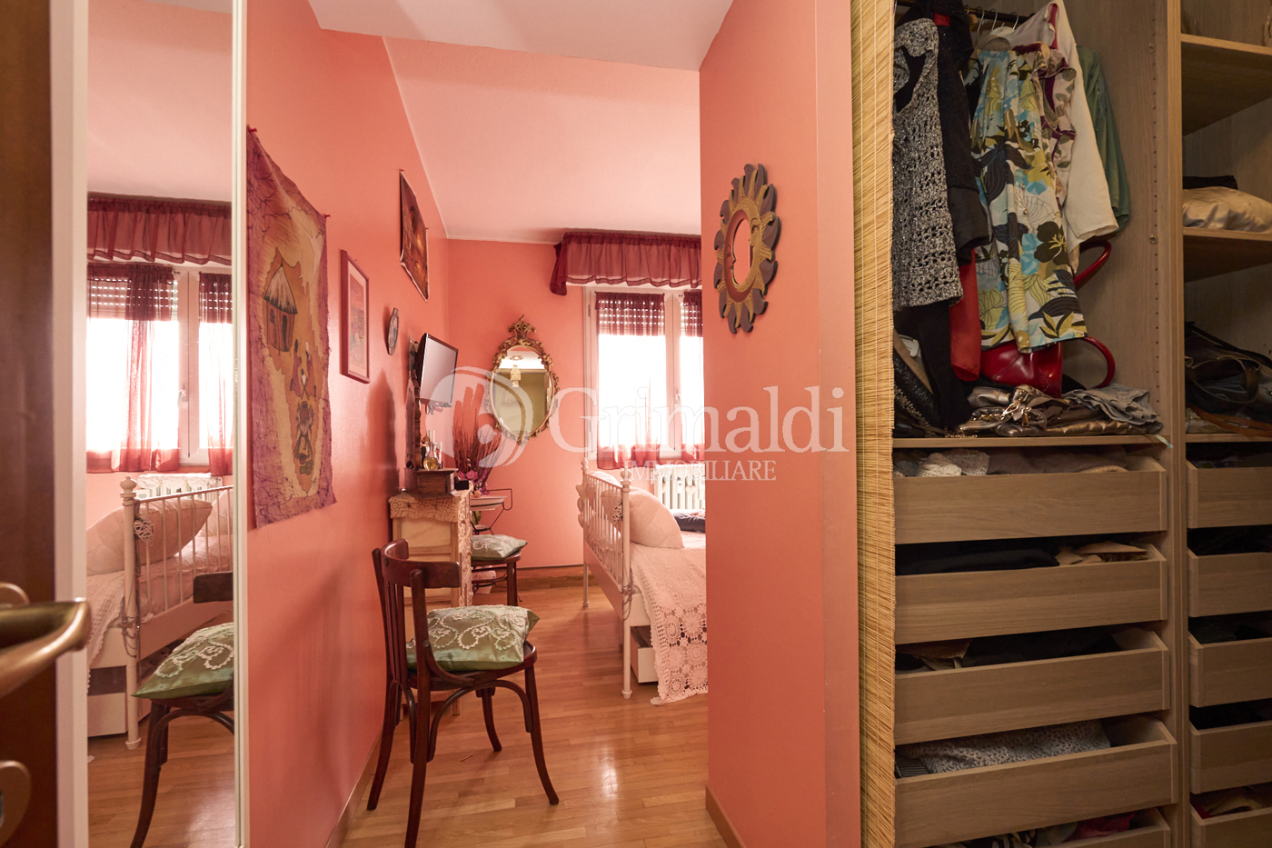 InOut_GV_02972.jpg