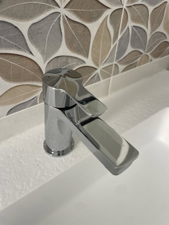 BAGNO 11 (FILEminimizer).JPG