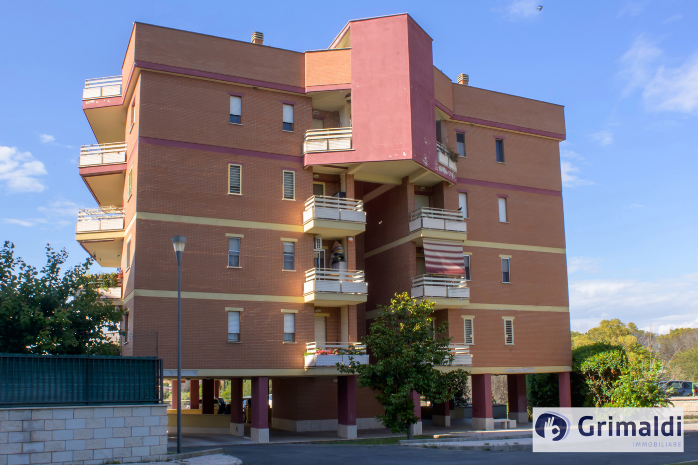 Via di Monte Stallonara 82 - 01.jpg