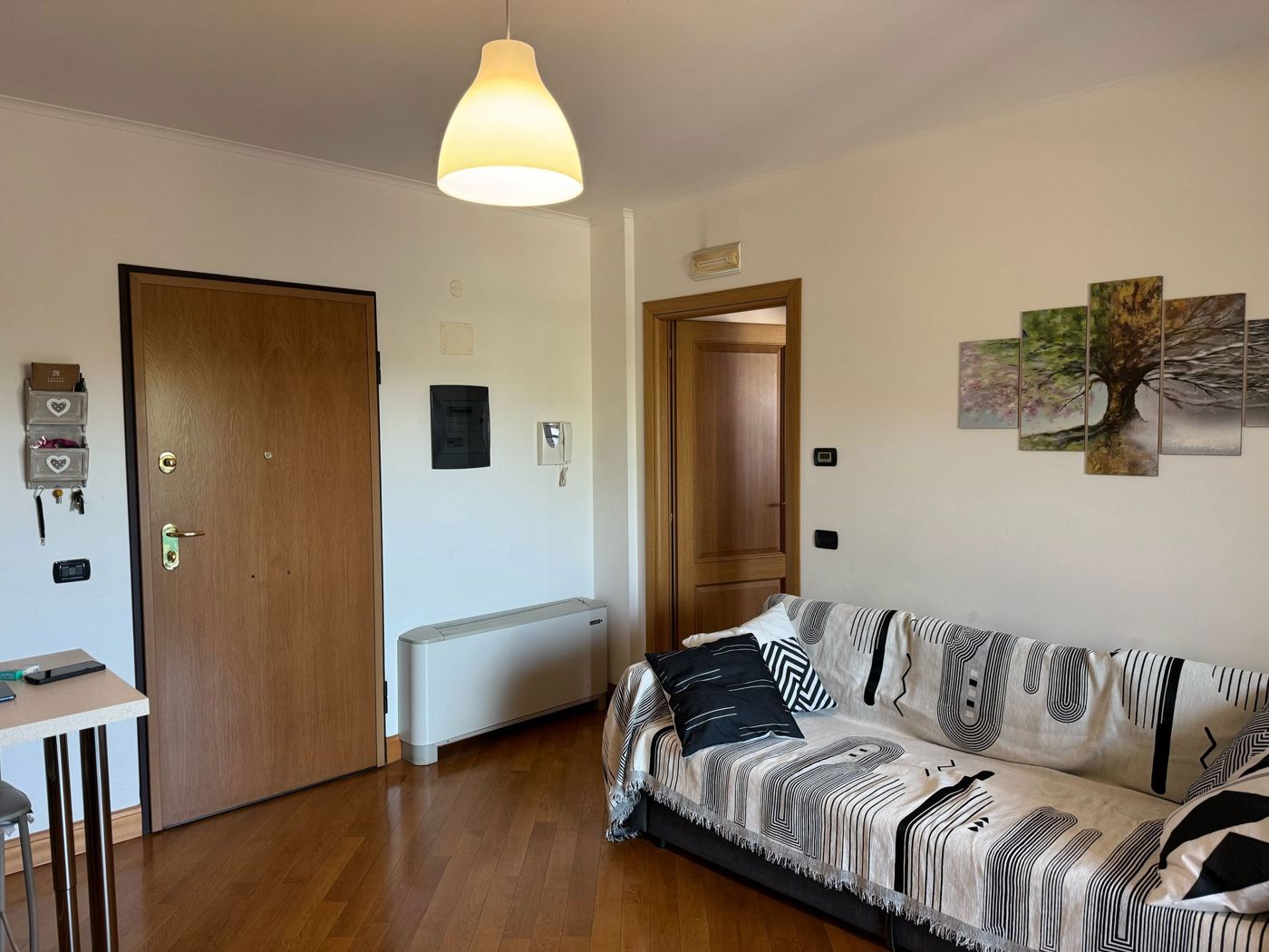 INGRESSO E SOGGIORNO