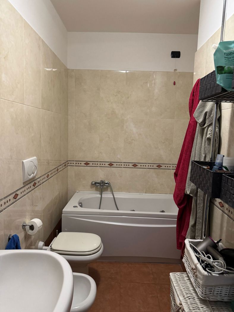 BAGNO CON VASCA