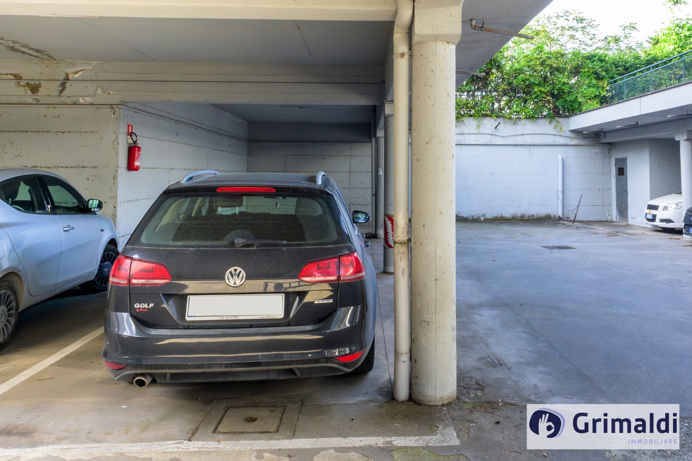 POSTO AUTO COPERTO