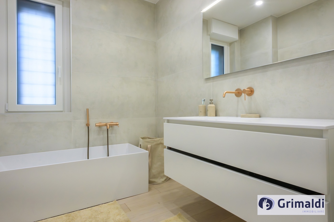 BAGNO CON VASCA