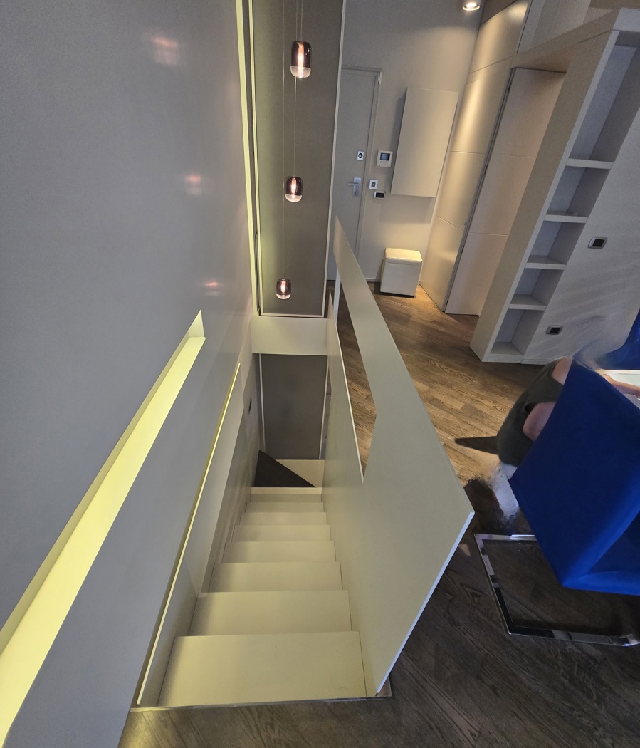 31 SCALA INTERNA