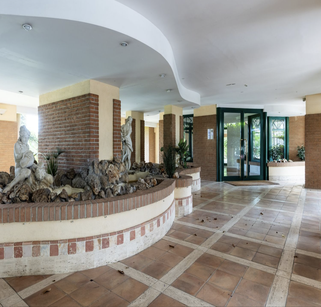 ANDRONE CONDOMINIALE