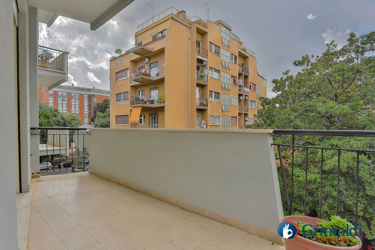 BALCONE