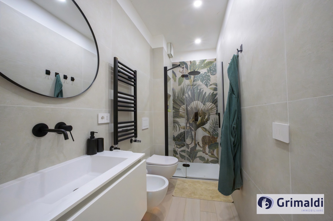 BAGNO CON DOCCIA