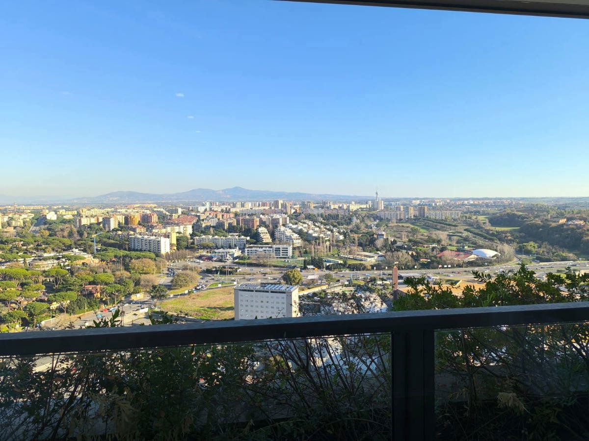 TERRAZZO CON VISTA PANORAMICA