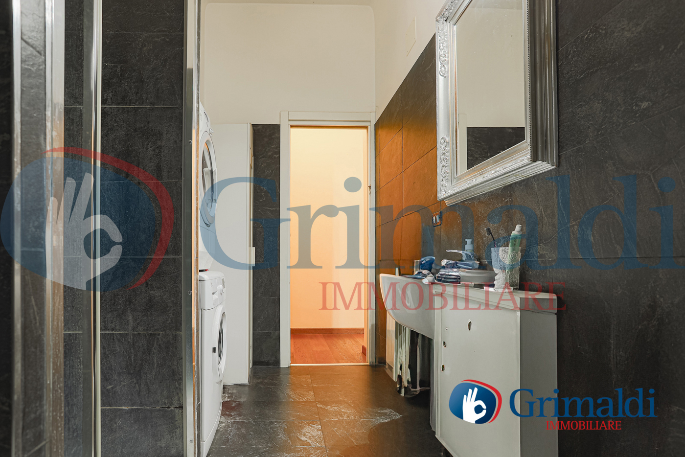 20250407 viale germanico 96 LOGO 028.jpg