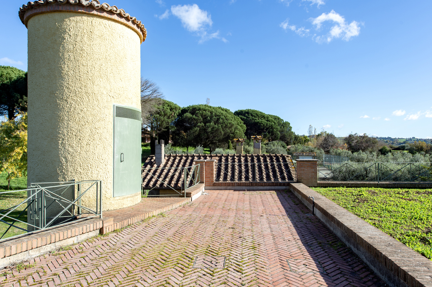 Esterno