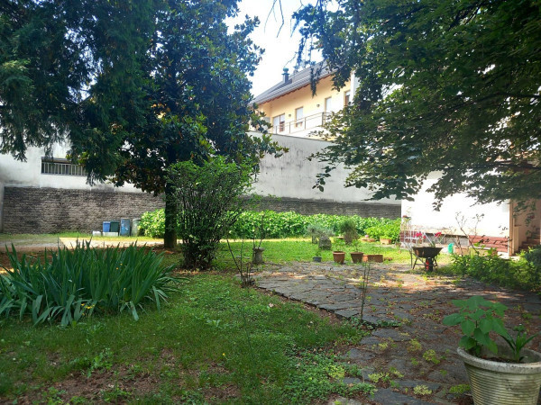 villa 15.jpg
