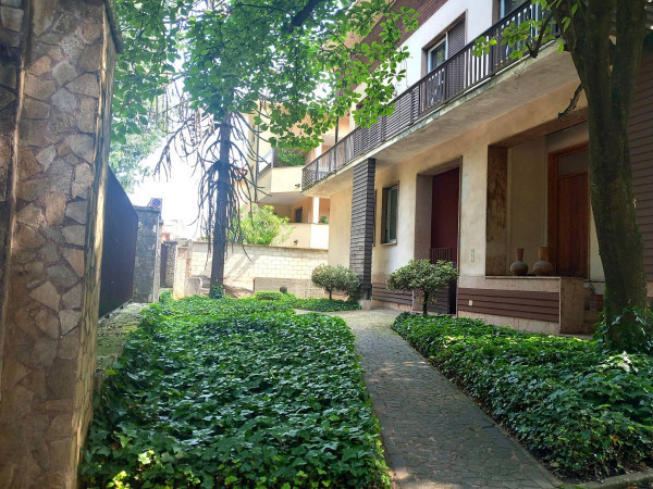 villa 4.jpg