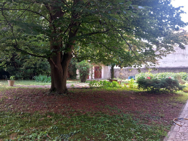 villa 13.jpg