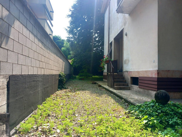villa 5.jpg