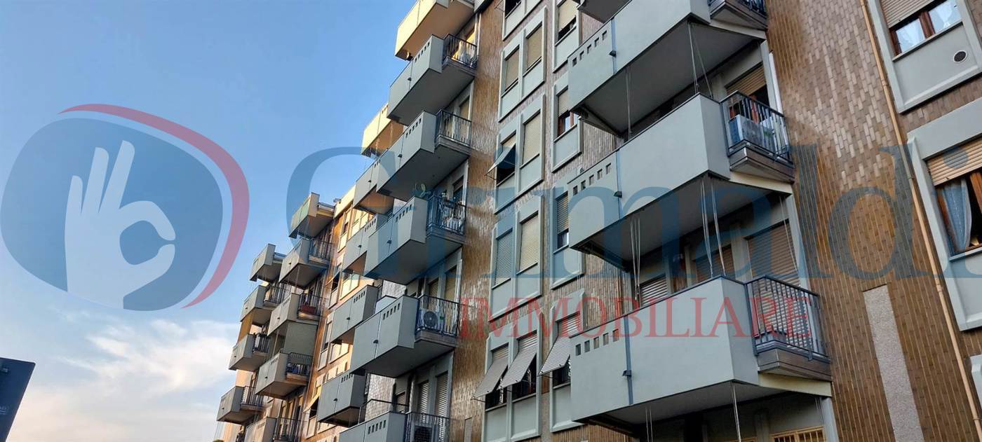 VIA DON MINZONI 25 QUATTROLOCALI 1.jpg