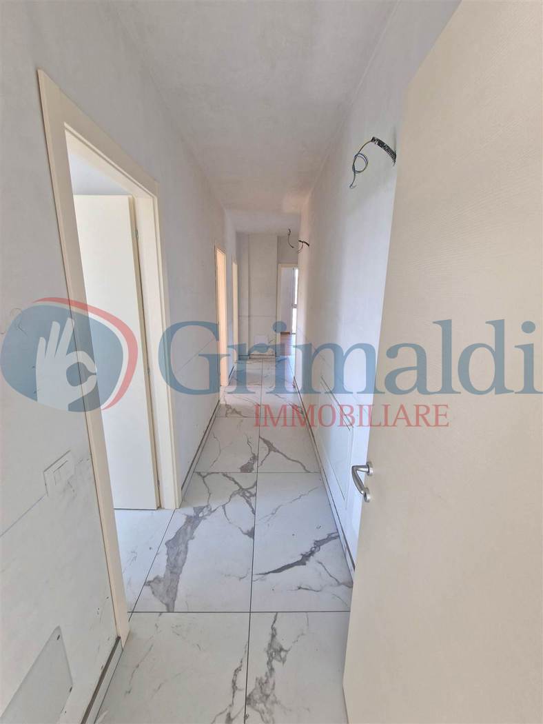via gramsci attico con terrazzi 330.jpg