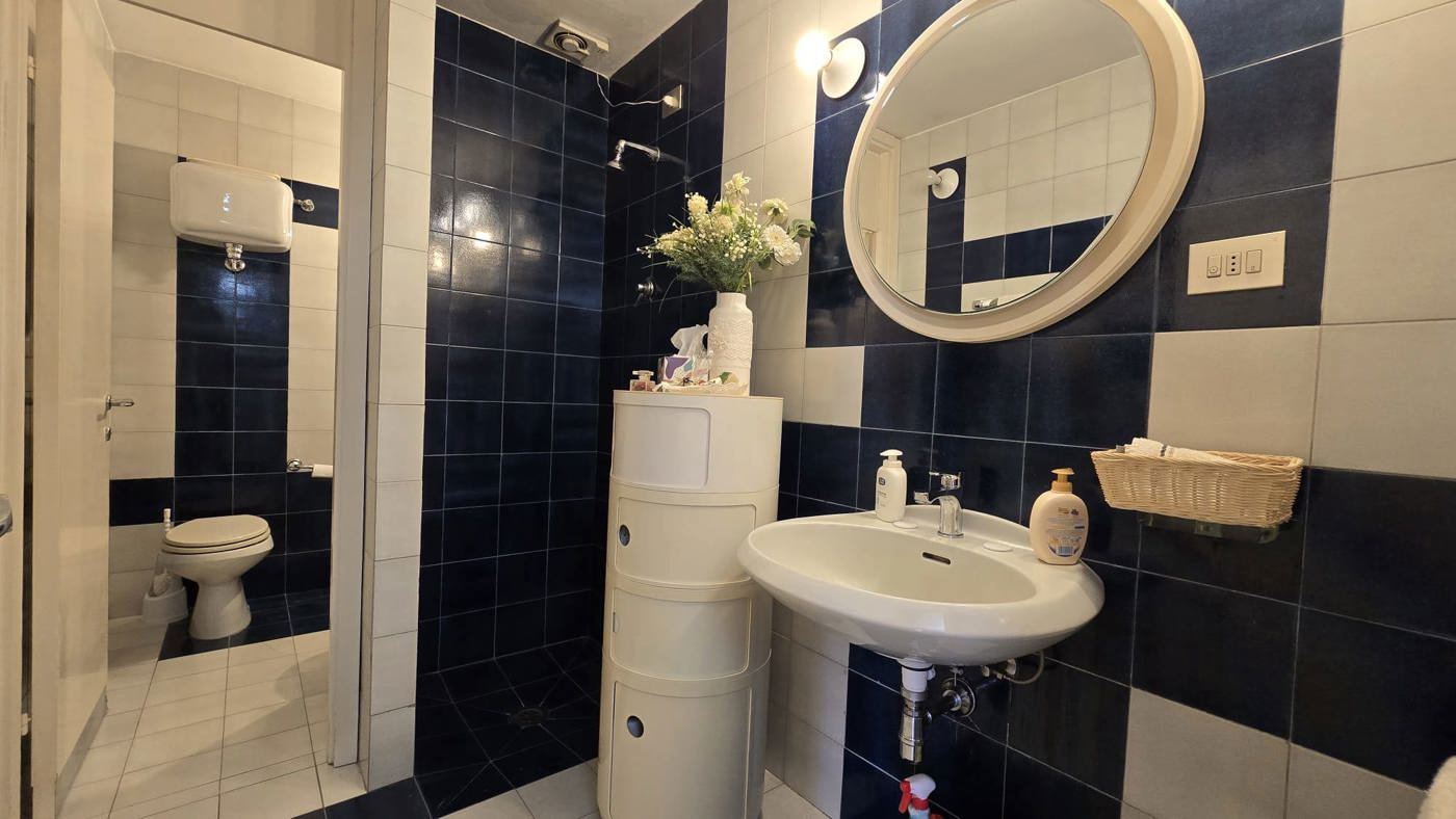 06_bagno piano 1.jpg