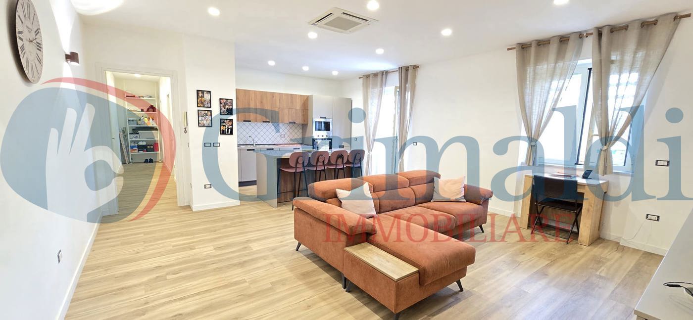 b7ead055-83a7-49cb-a1dd-6dcb515e90d2.jpg