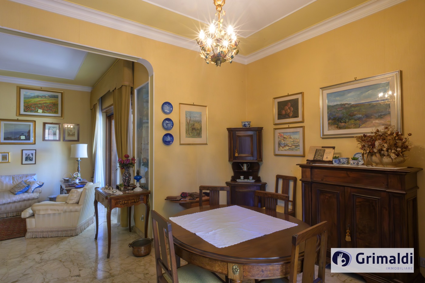 SALONE DOPPIO