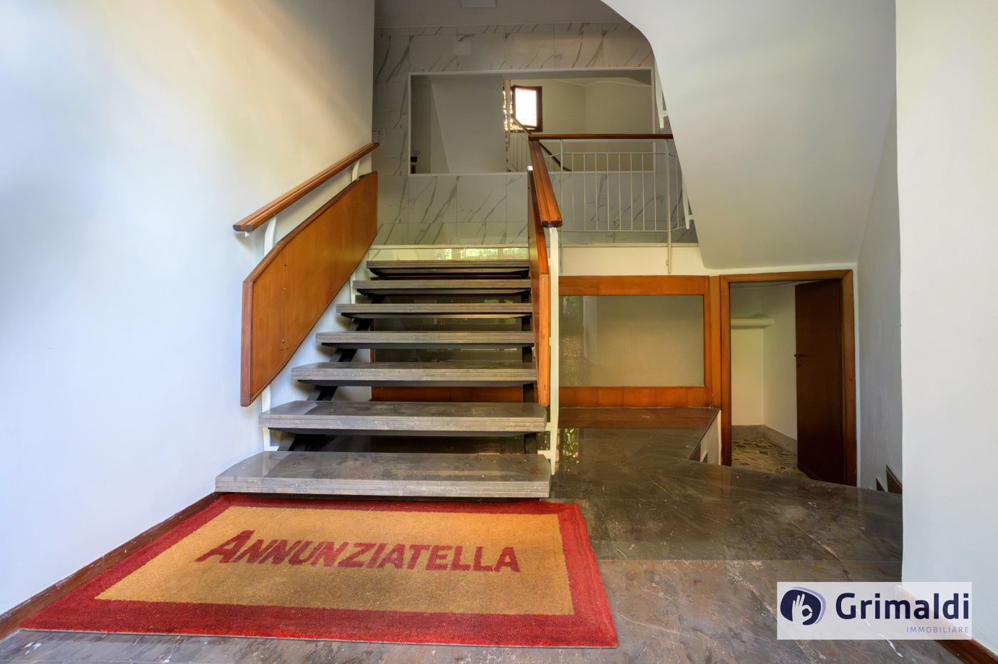 INGRESSO EDIFICIO