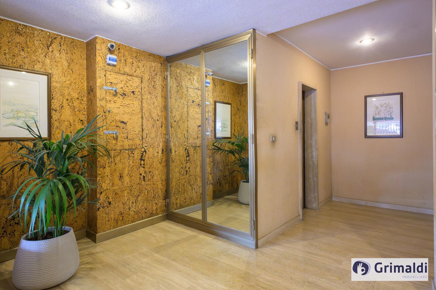INTERNO EDIFICIO