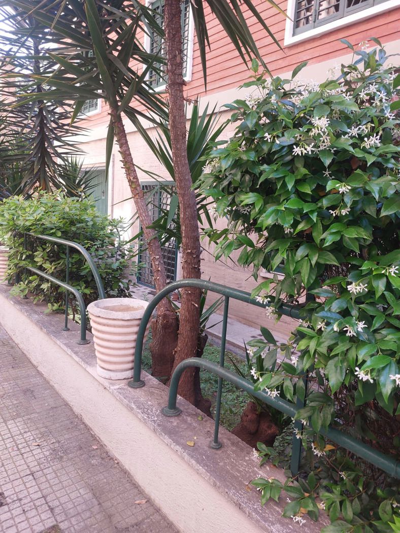 Esterno