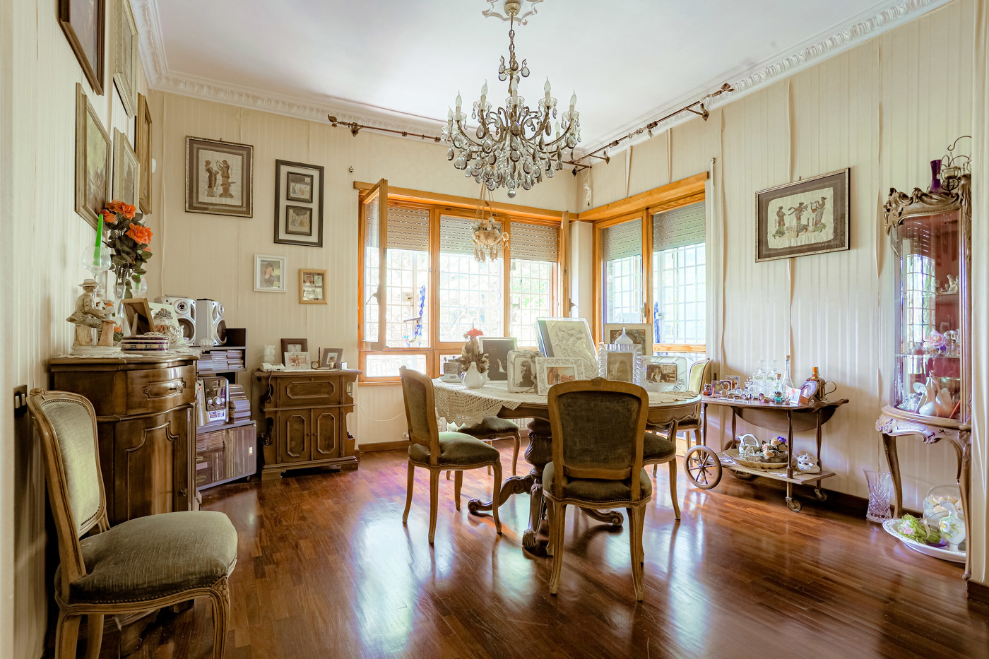 Salone