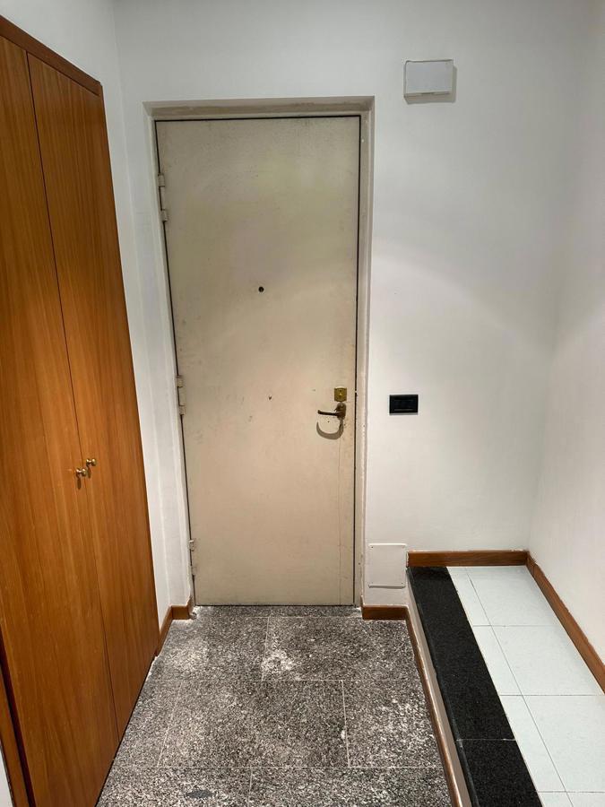 15 INGRESSO CON ARMADIO A MURO.jpg