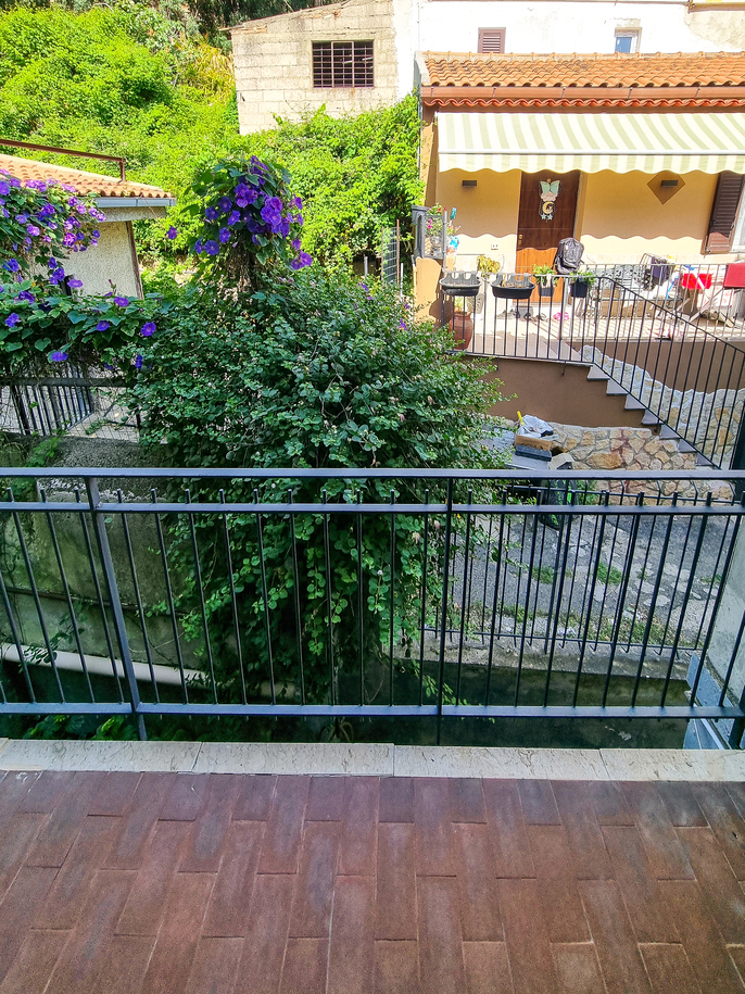 BALCONE