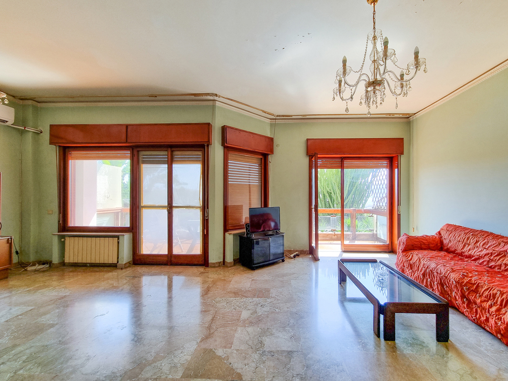 SALONE