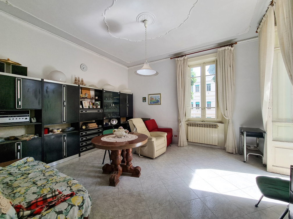 SALONE