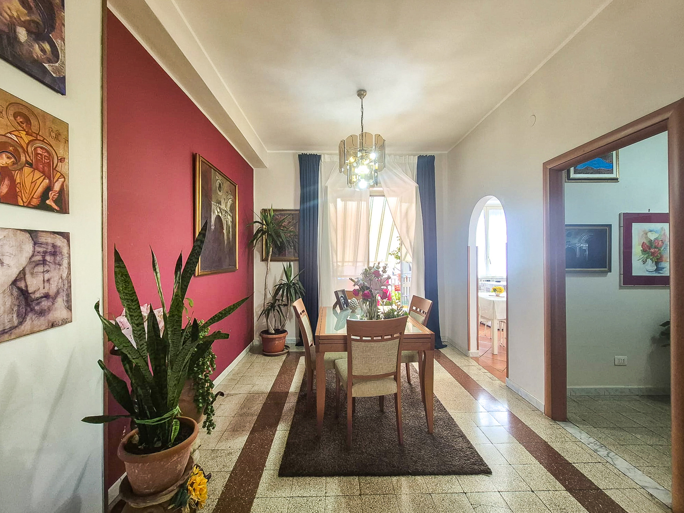 SALONE