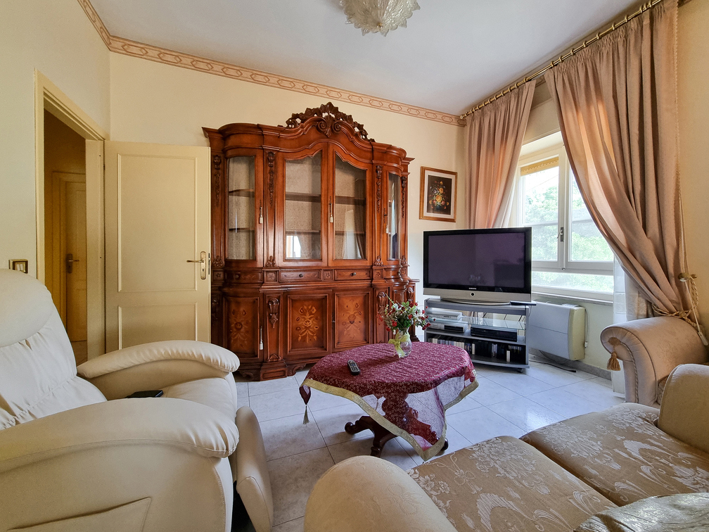 SALONE