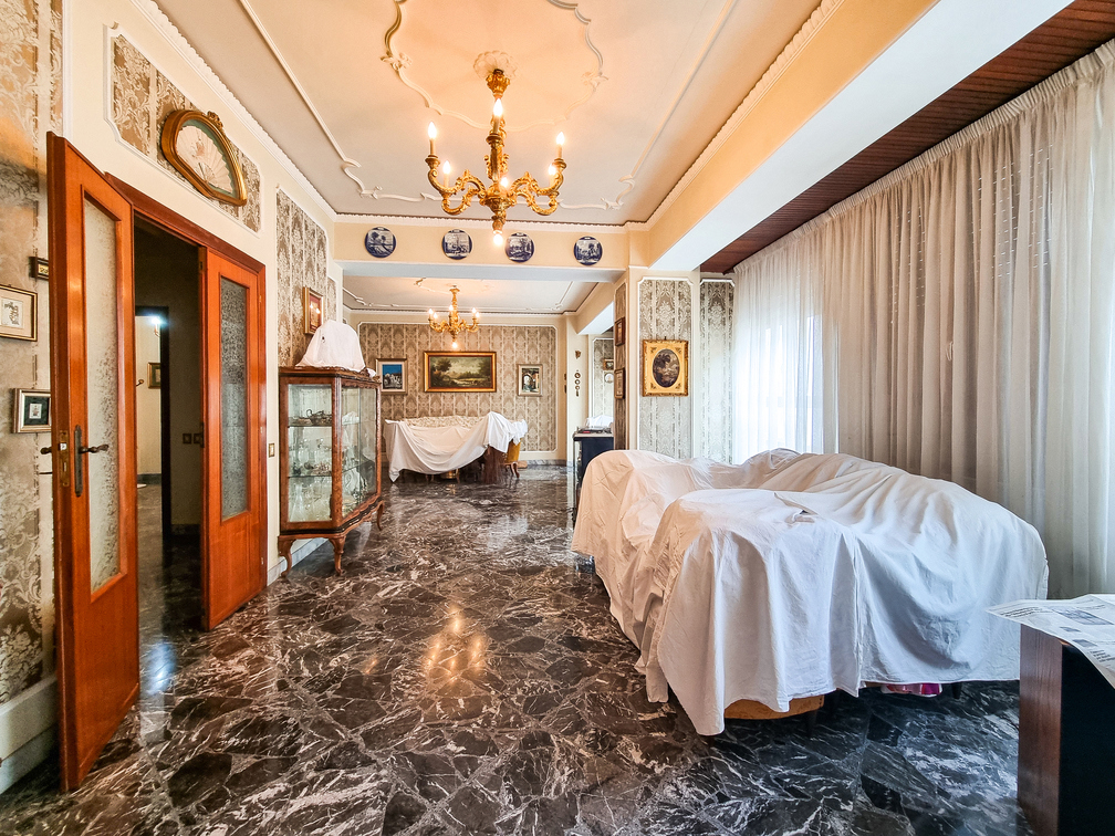 SALONE