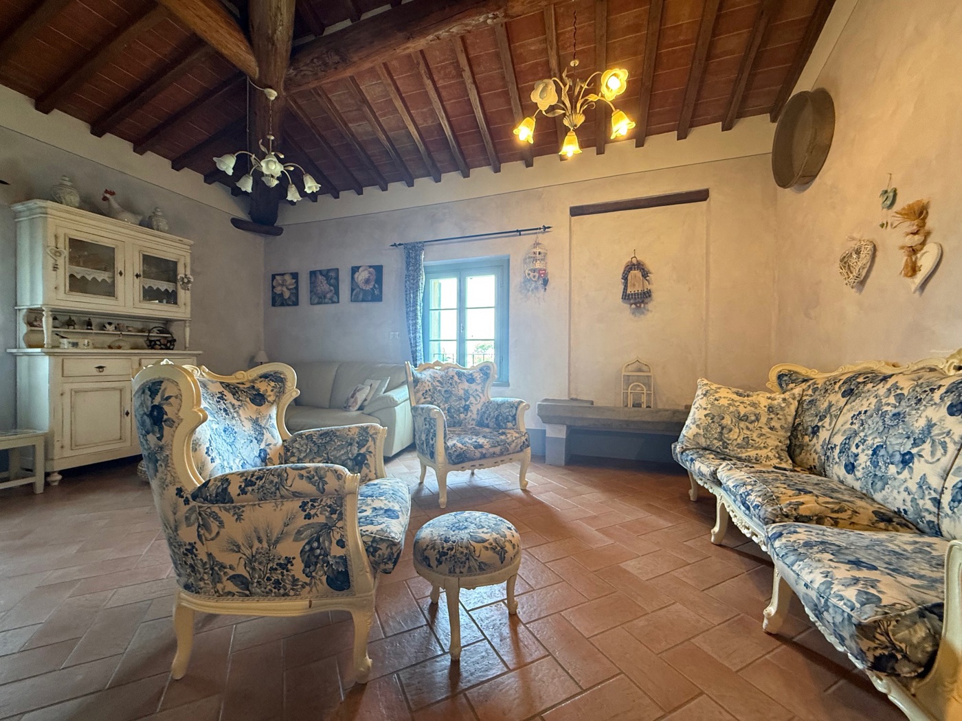 Monte San Savino_Toscana (13).jpg